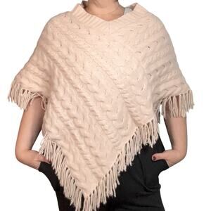 Banana Republic Angora Wool Cable Knit Fluffy Fringe Poncho M/L Soft Cozy Winter